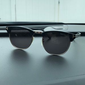 Tom ford Sunglasses 1-2.4